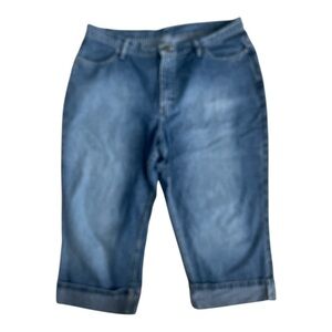 Wrangler Women's Jeans Ankle Cuffed Capri Mom Jeans Medium Wash Sz 14W